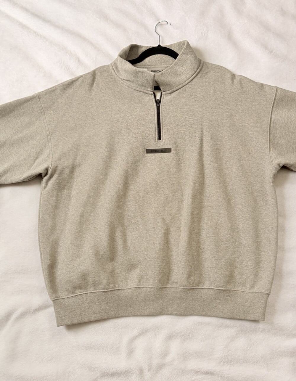 Fear Of God Essentials Mockneck Quarter Zip Size M Gray SS21